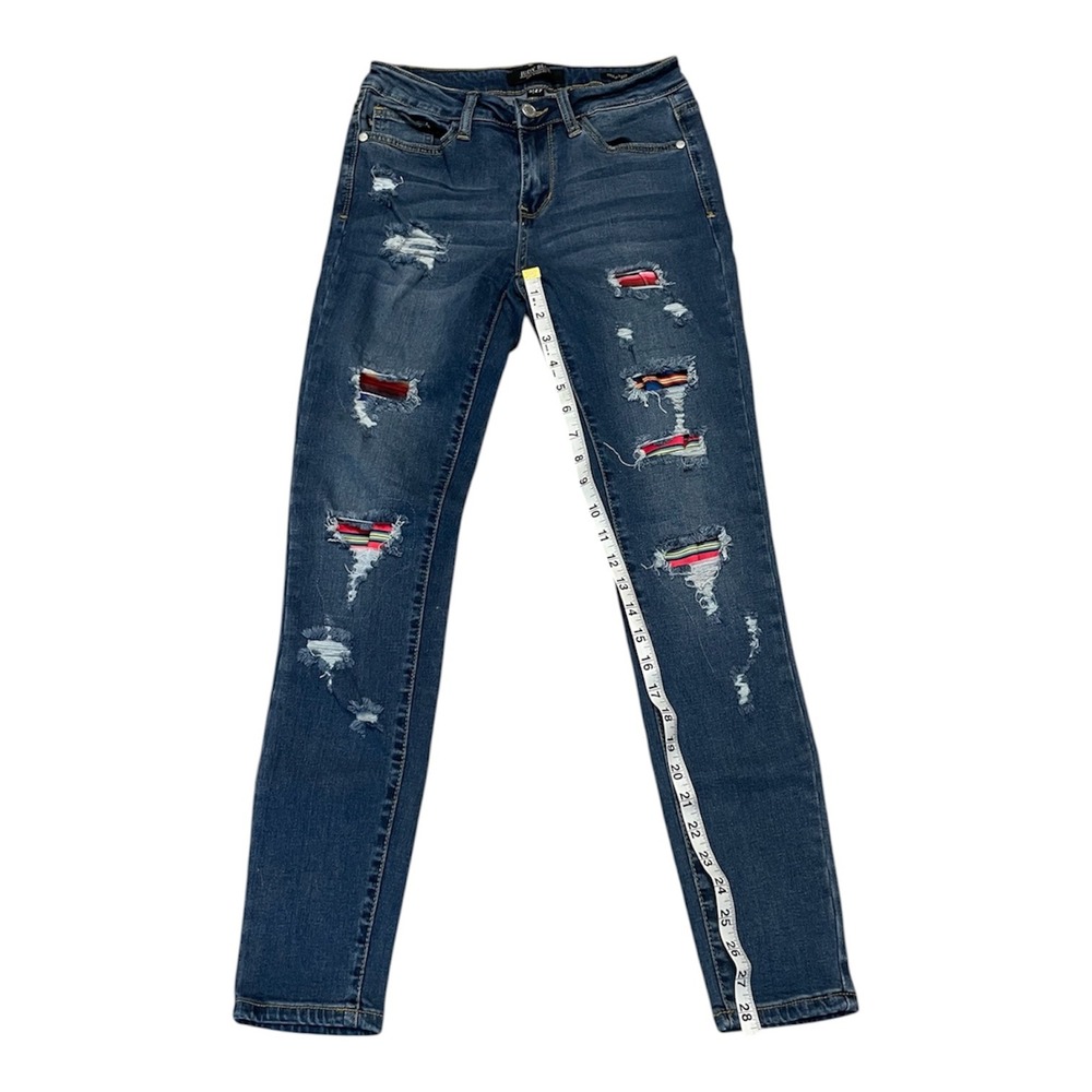 Judy Blue Serape Patch Distressed Skinny Jeans Womens 5/27 Medium Wash Denim - Picture 4 of 5